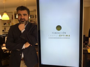 Foto ES + Tótem FCO